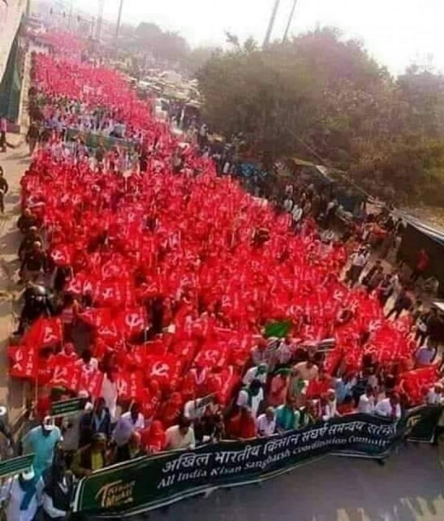 250 million people participate in countrywide strike in India